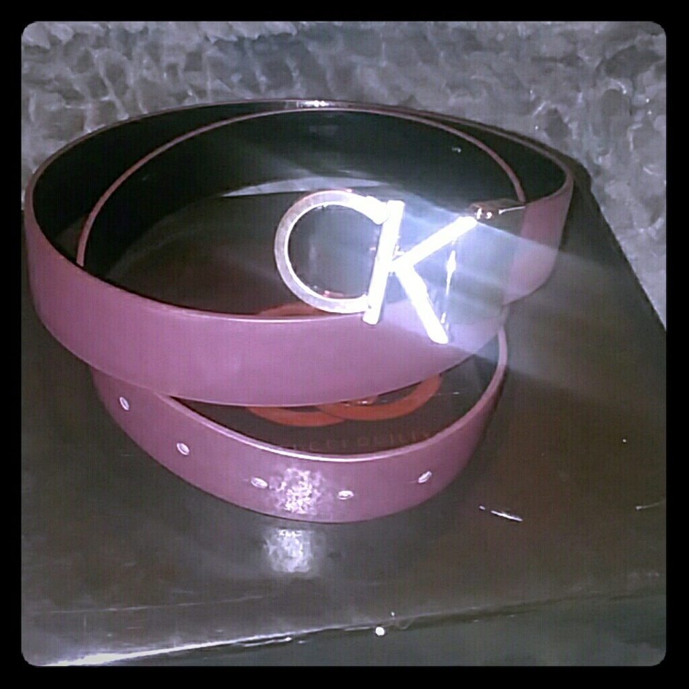 Calvin Klein reversible belt